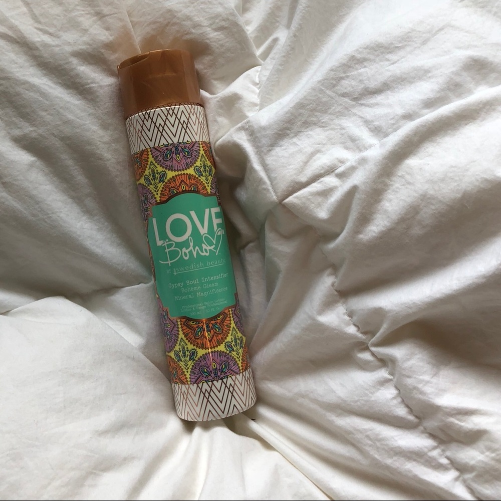 Love Boho Intensifier Tanning Lotion